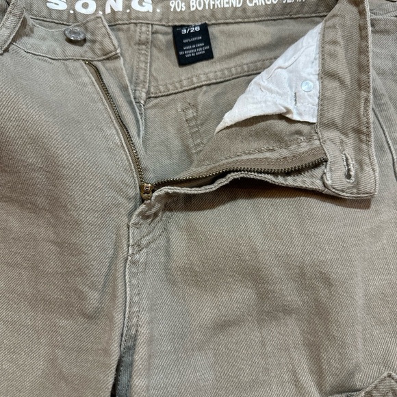 Women's Tan Boyfriend Cargo Jeans 3/26 - Picture 4 of 9